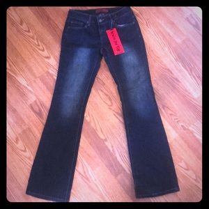 Zanadi, size 7 Jeans, new with tags